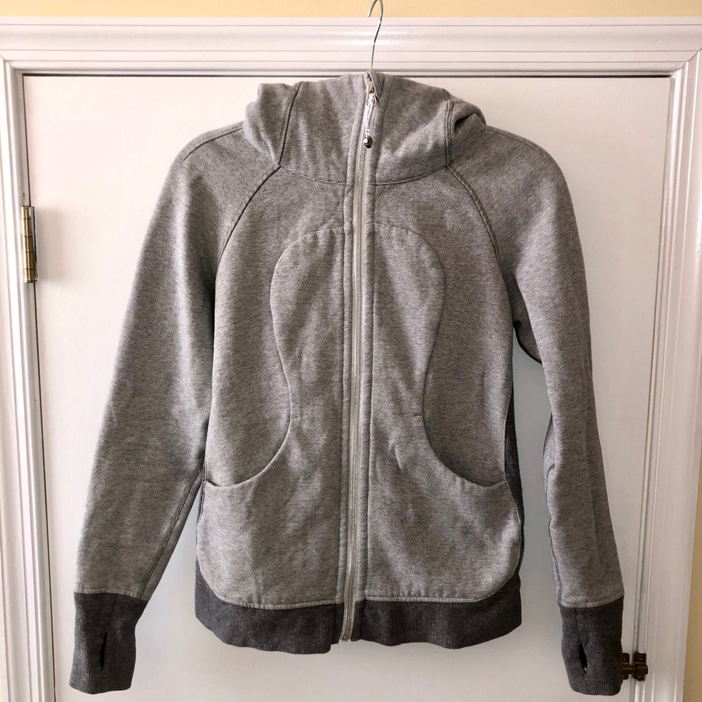 Lululemon Women’s, Zip Up Sweatshirt, Grey Size 6